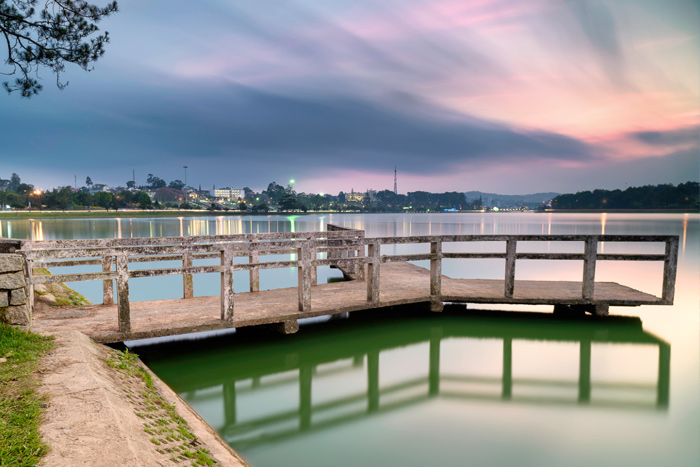 Xuan Huong lake