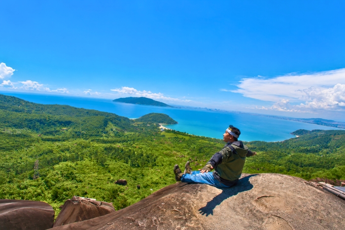 How many days in Da Nang to plan a balanced stay ?