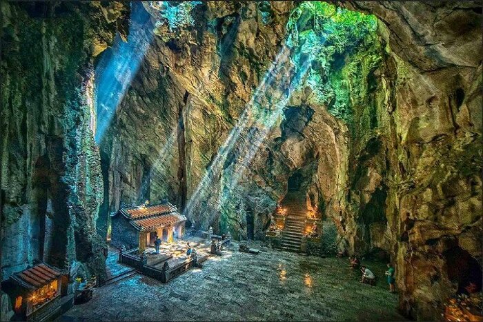 Huyen Khong cave in Marble Mountain in Da Nang 