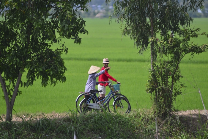 Along the peaceful paths of the Mekong