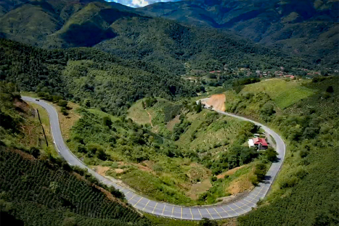 Pha Đin - one of the most beautiful mountain passes in Vietnam