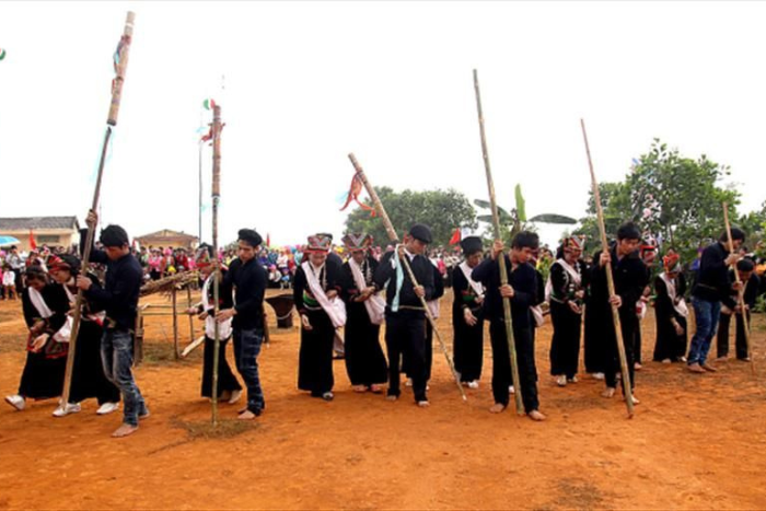 The lively activities of local communities during the bamboo shoot season festival
