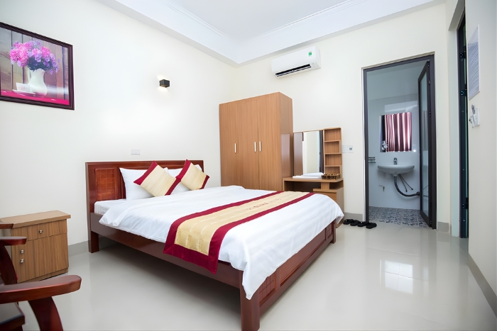 If you want a room with a beautiful view of the city, you should definitely consider the Pharma Hotel
