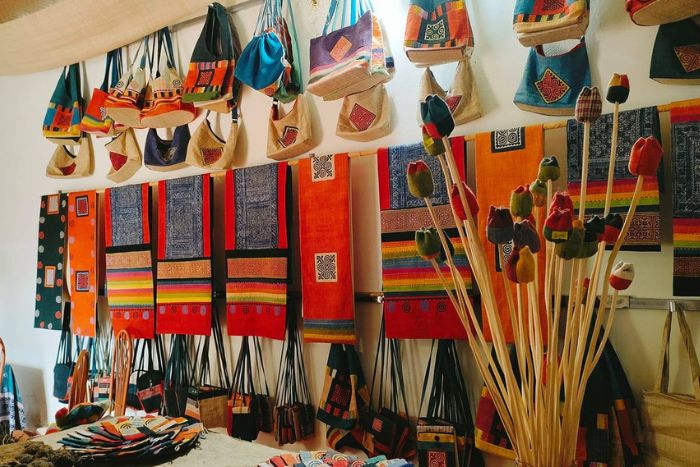 Artisanal products of Lung Tam weaving village