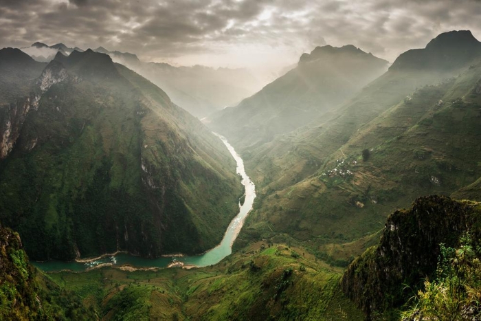 Panoramic view of Ma Pi Leng Pass, Ha Giang Loop