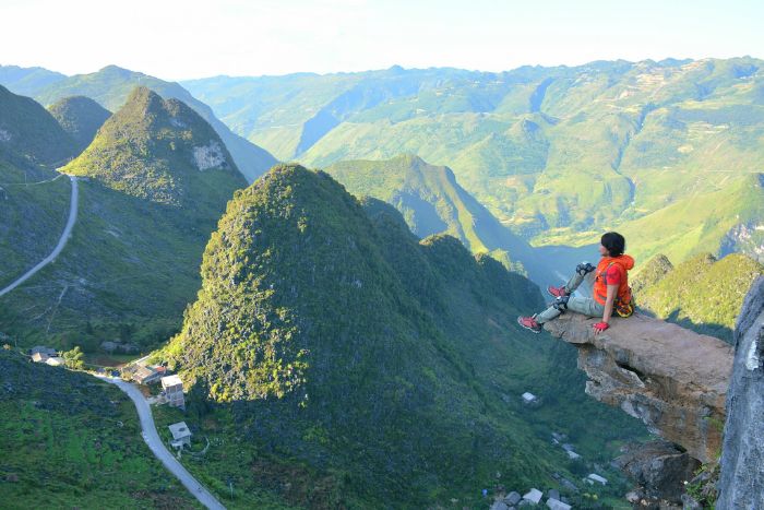 Conquering God Cliff is an opportunity for you to admire the panoramic view of Ha Giang