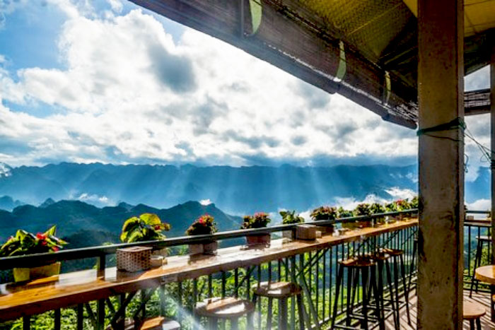 Panoramic view from "Heaven Gate Coffee"