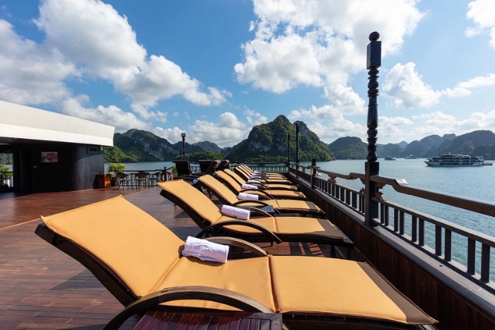 The terrace, where you can enjoy the breathtaking beauty of the bay