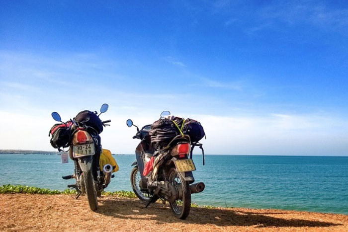Travel to Tuan Chau island by bike is the experience of your life.