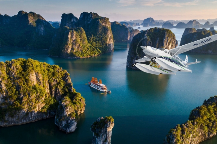 Islands view from Halong seaplane