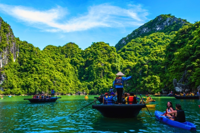 Enjoy kayaking when you travel to Halong Bay