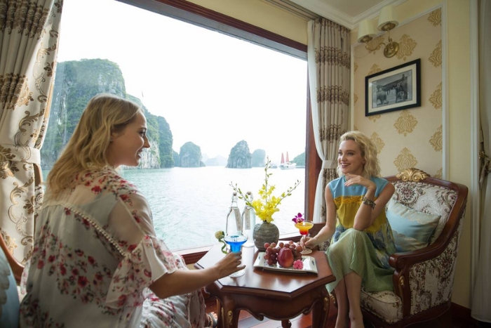 Luxury Halong Bay Cruise Tips: How to Choose the Best Experience