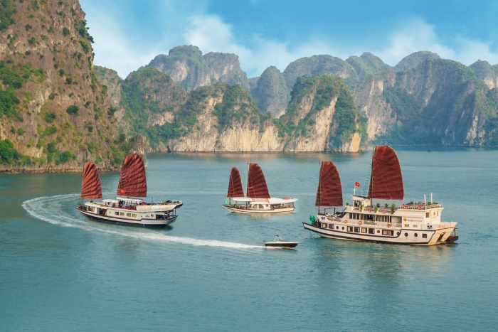 Traditional junks in Halong Bay – Halong Bay cruise tips for a cultural and intimate experience