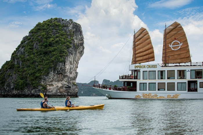 Halong Bay Cruise Tips: Outdoor Activities to Consider When Choosing Your Cruise