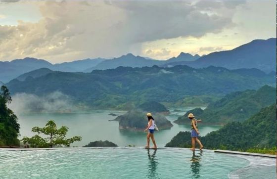 Impression Of 7 Days Trip To Saigon And Hanoi By Mr. Godeau