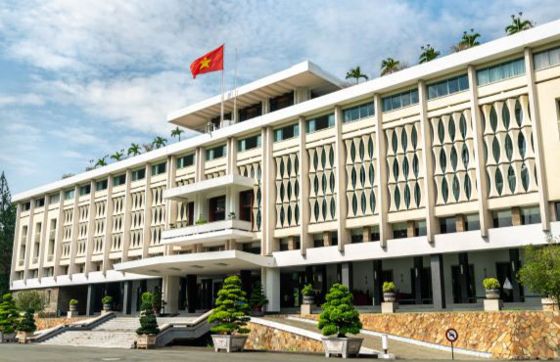 What To Do In Ho Chi Minh City ? Visit The Infamous Independence Palace