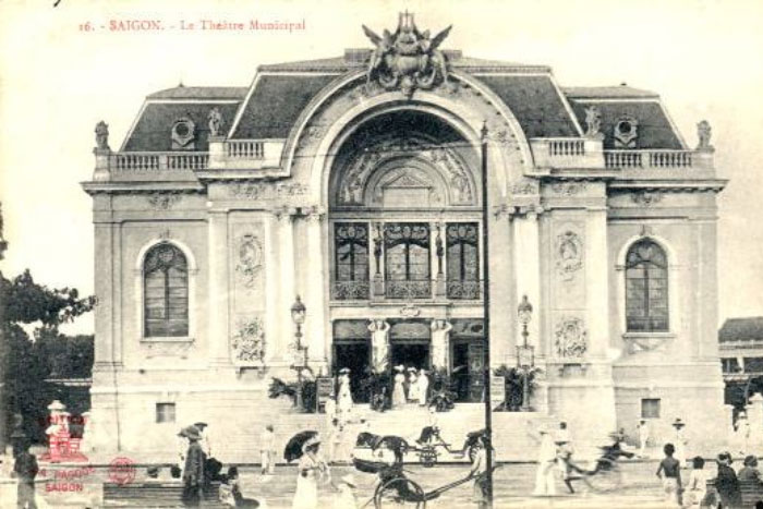 Old photo of the opera house