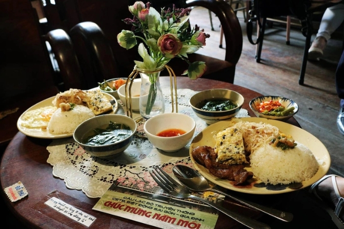 Cơm Tấm Đại Hàn, must-eat in Saigon