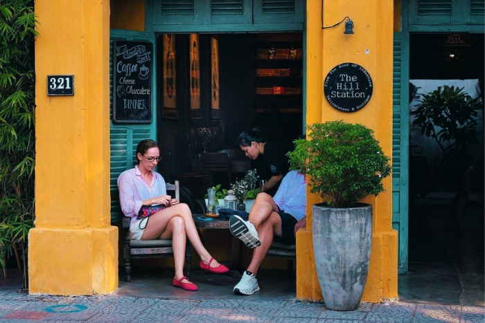 Best time to visit Hoi An Vietnam - sip, read, unwind