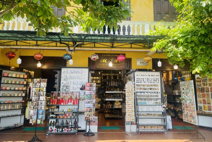 How much to spend in Hoi An’s villages for a day to buy souvenirs?