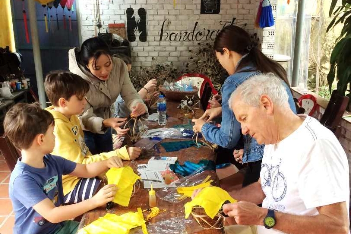 3-days in Hoi An - Lantern making workshop