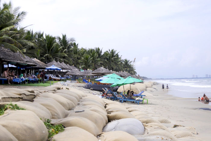 Cua Dai Beach is famous for tourists