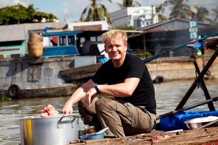 Breakfast at Cái Răng Floating Market, Mekong Delta Vietnam