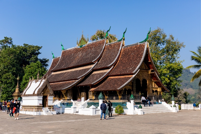 What to see on a Vietnam Laos luxury combined tour? Wat Xiengthong Temple