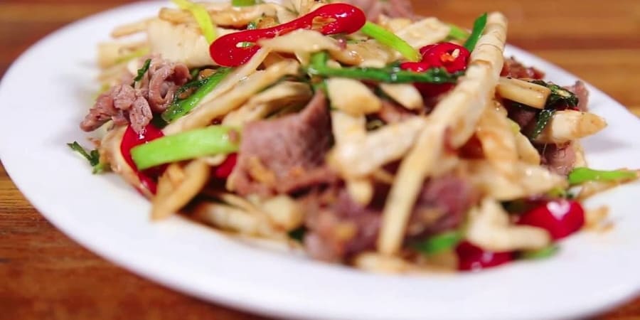 Sautéed Wild Bamboo Shoots with Beef – A popular dish made from wild bamboo shoots