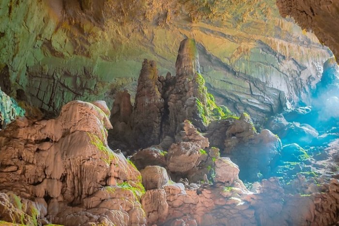Doi Cave is a must-visit for adventure and exploration enthusiasts
