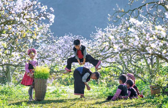 Discover The White Thai Communities In Mai Chau, Vietnam
