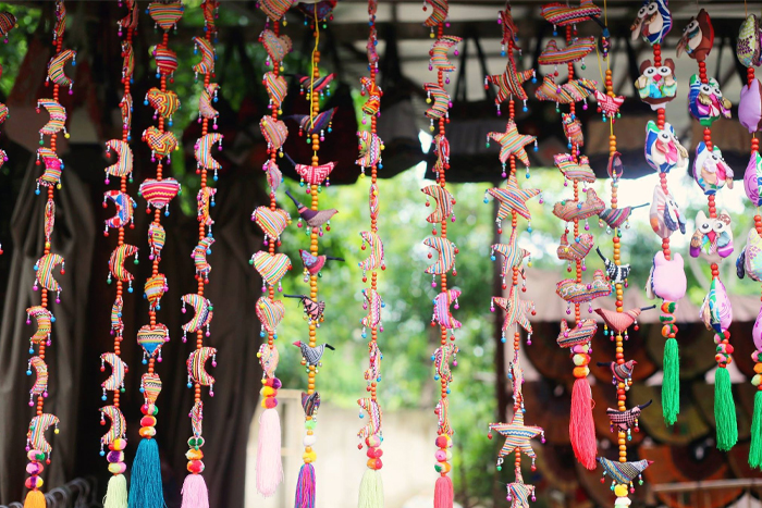 Handicrafts at the Thai market in Mai Chau