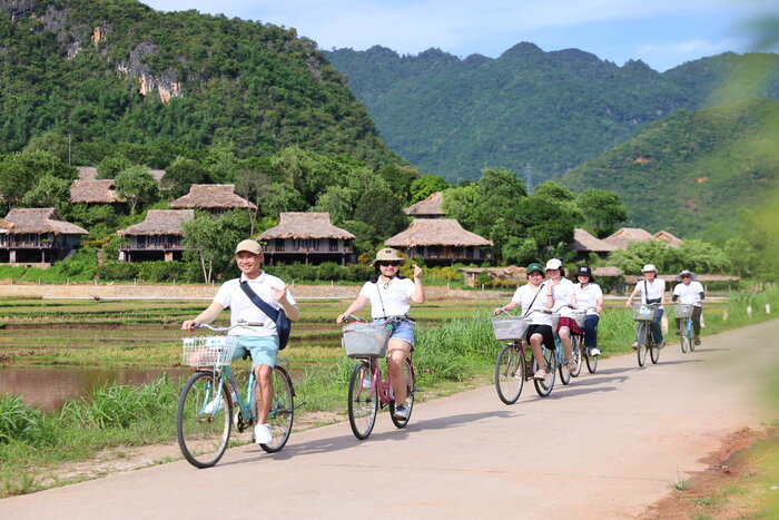 Experience in cycling in Mai Hich 