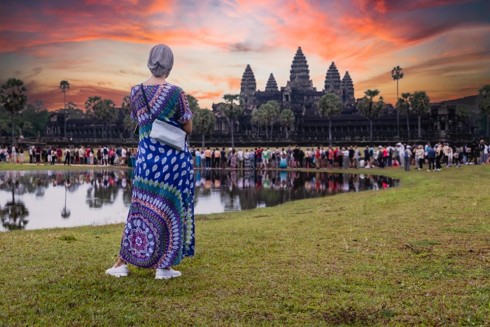 Arrival in Phnom Penh and Scenic Drive to Siem Reap in Vietnam Cambodia 21-Day Itinerary