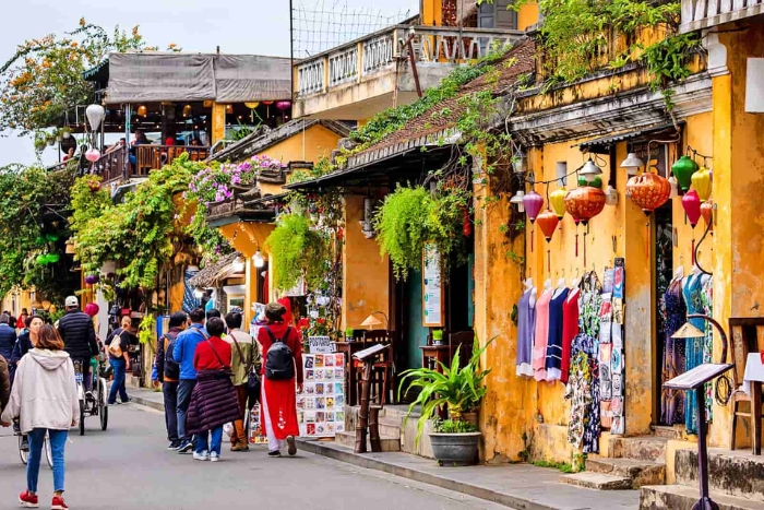 Explore The Timeless Beauty Of Hoi An In Your Vietnam Cambodia 21-day Itinerary