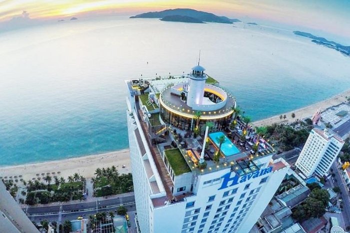 Premier Havana is renowned for its prime location and the famous Skylight entertainment complex