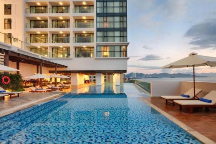Vinpearl Beachfront Nha Trang is highly rated across major travel platforms