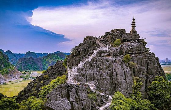 Mua Cave: Panorama Of Ha Long Bay On Land