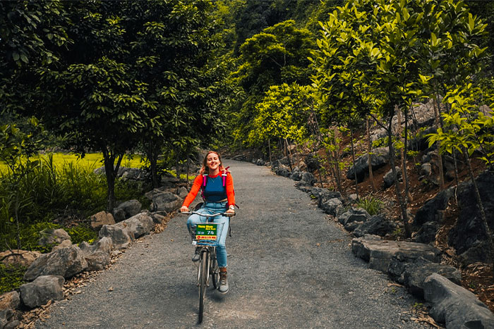 Cycling around Thung Nham Bird Garden