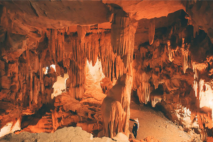 The majestic beauty of Vai Gioi Cave