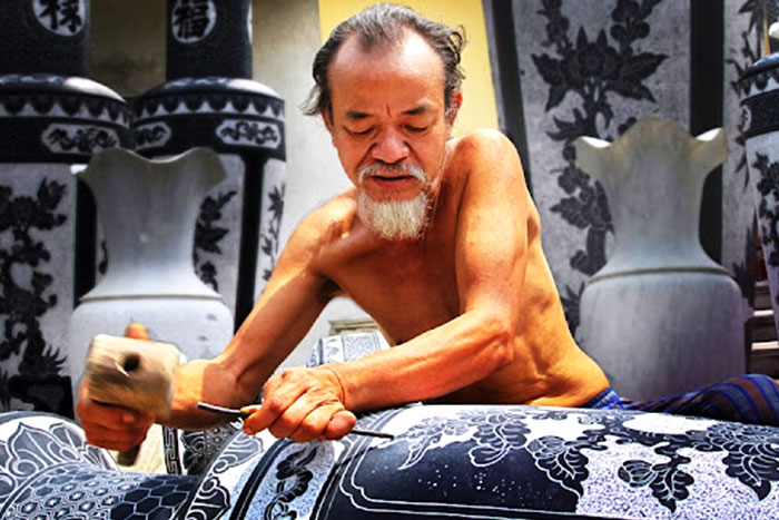 Visit and expecience the art of stone carving in Ninh Van Village