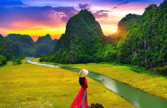 What To Do In Ninh Binh, Vietnam ? Visit Ninh Binh: Your One-day Trip Guide