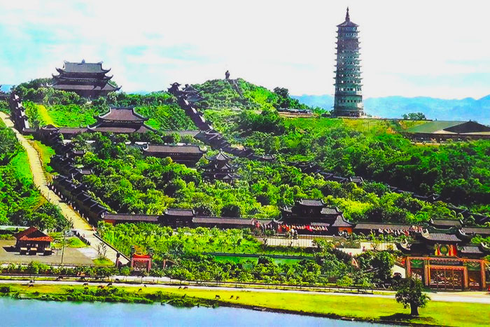 Visit Bai Dinh Pagoda