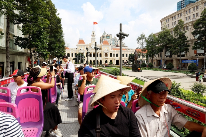 How to&lrm; change your Saigon shore excursion from Phu My Port?
