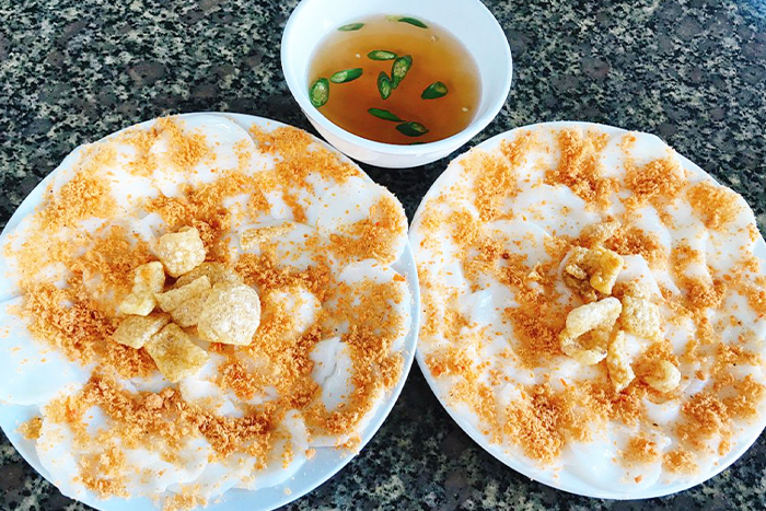 Water fern cake, one of the best Quang Binh specialties 