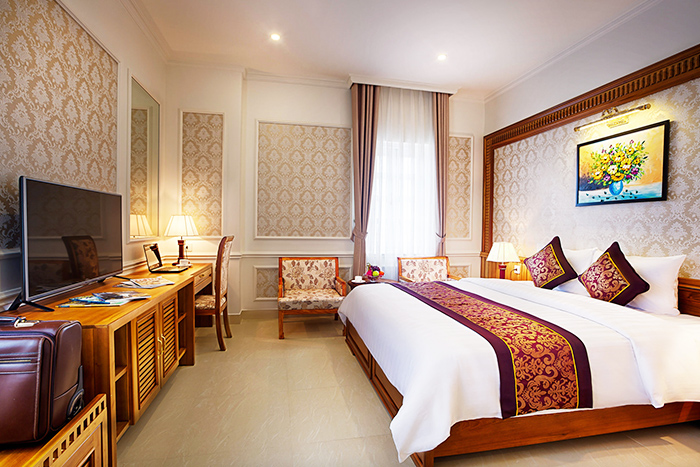 Room of Riverside Hotel Quang Binh