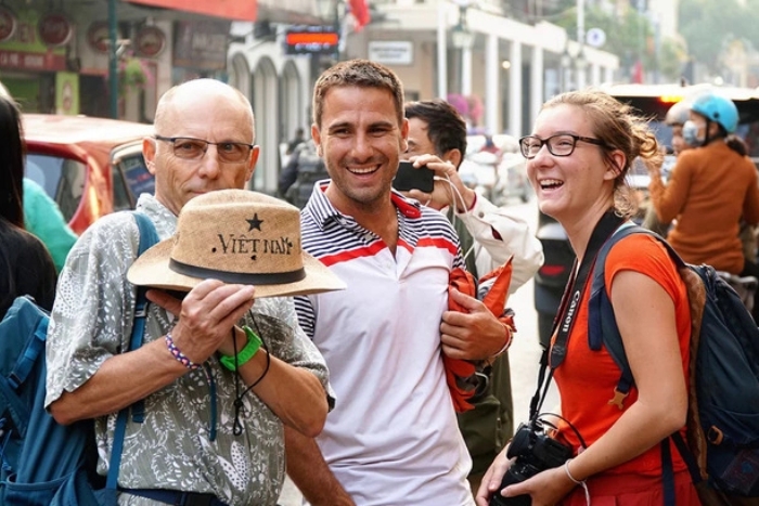 All-inclusive holiday Vietnam with friends