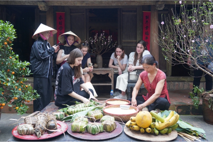 Discover more about Vietnamese culture in your trip
