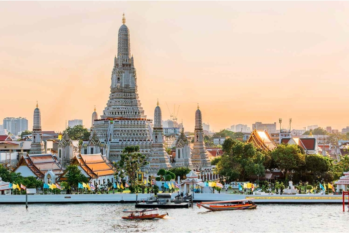 Bangkok Thailand - best warm places to visit in january