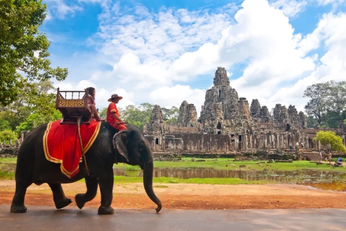 Welcome to Cambodia, warm country in to visit in January 